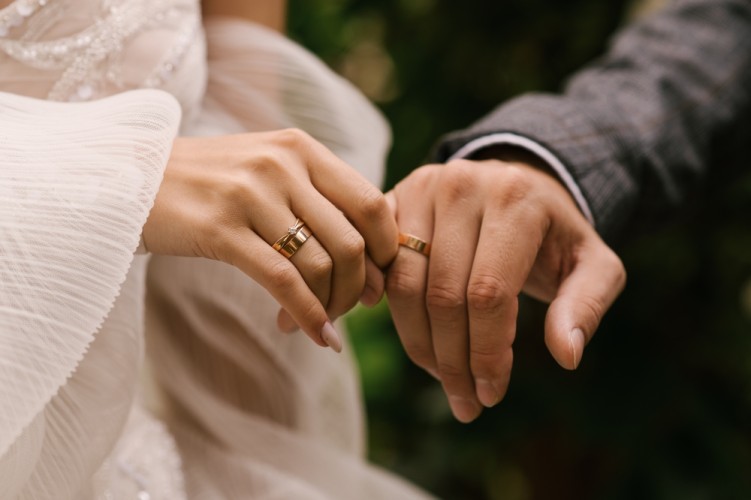 Dominica citizenship by marriage